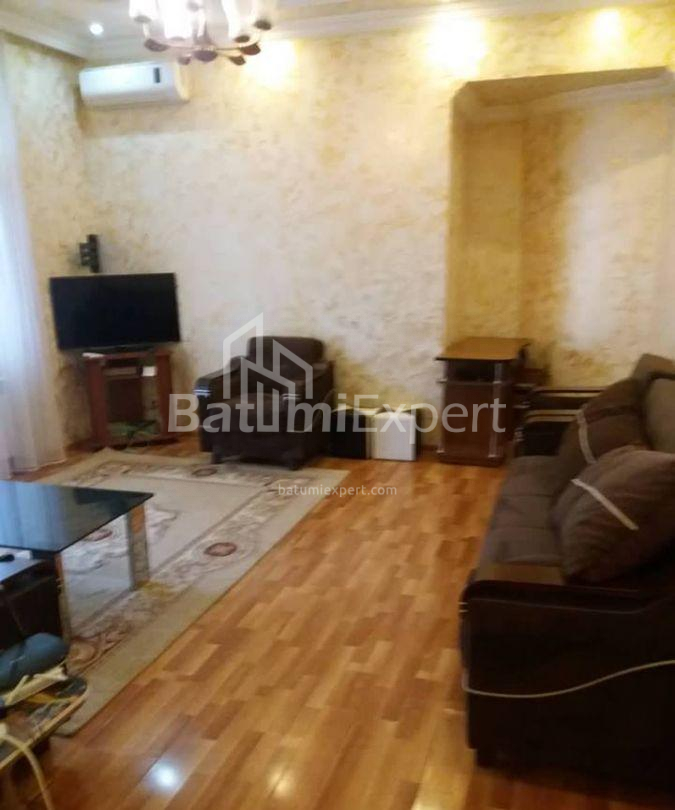 Mieszkanie 100 m² - Szeryf Chimsziaszwili, Batumi, Gruzja
