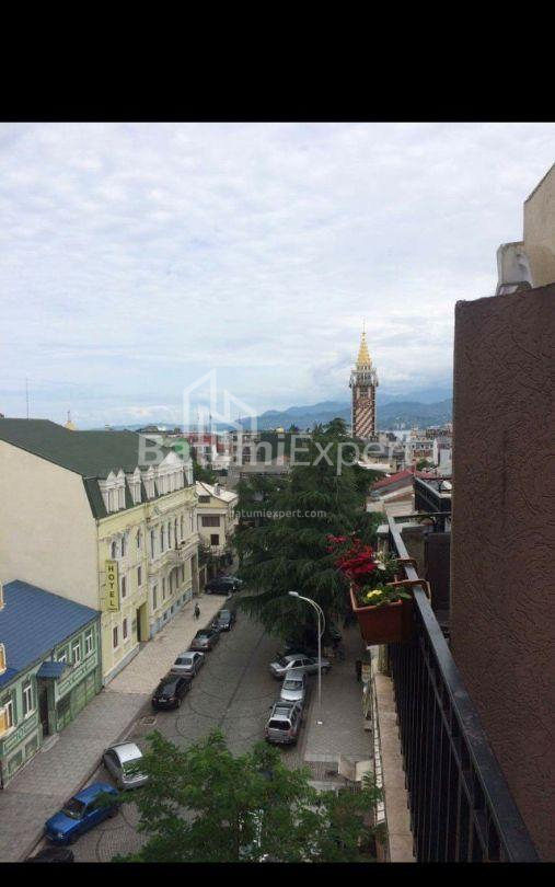 Mieszkanie 80 m² - króla Parnawaza, Batumi, Gruzja
