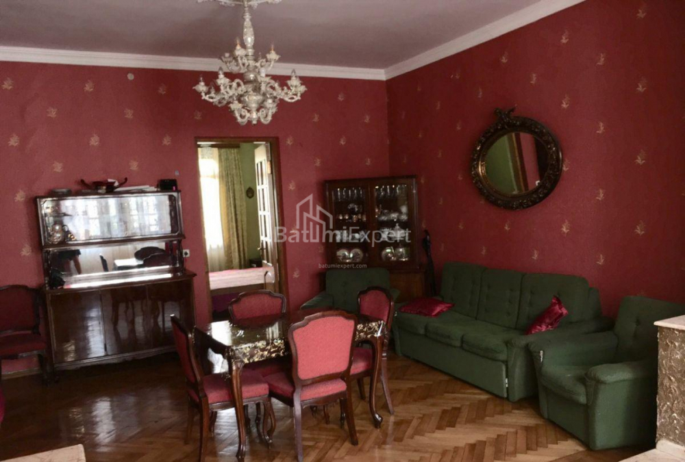 Mieszkanie 132 m² - króla Parnawaza, Batumi, Gruzja