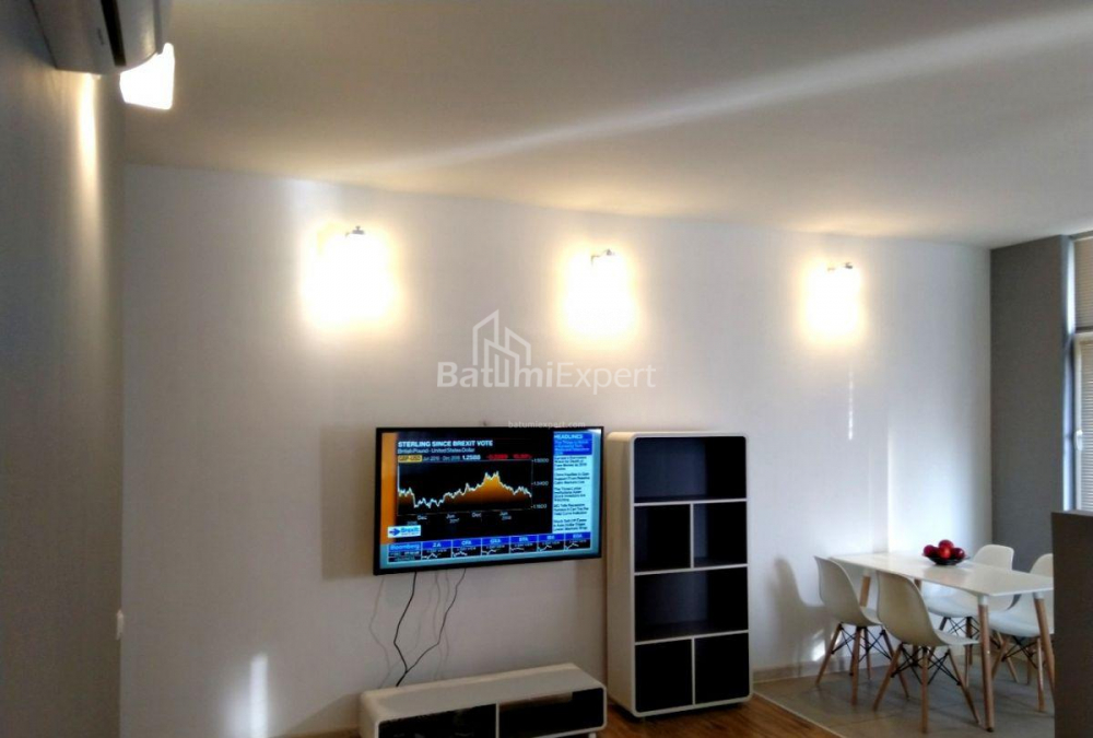 Mieszkanie 80 m² - Aleksandra Puszkin, Batumi, Gruzja