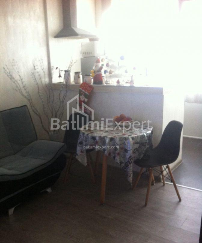 Mieszkanie 33 m² - Michaił Lermontow, Batumi, Gruzja