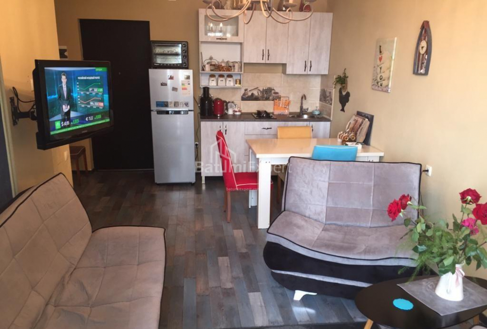 Mieszkanie 42 m² - Ilja Czawczawadze, Batumi, Gruzja
