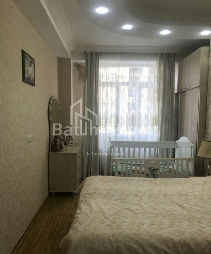Mieszkanie 97 m² - Szałwa Inasaridze, Batumi, Gruzja