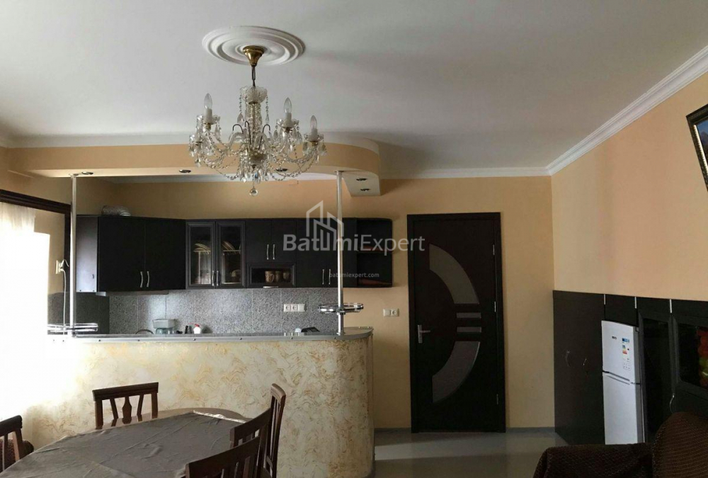 Mieszkanie 68 m² - David Agmashenebli, Batumi, Gruzja