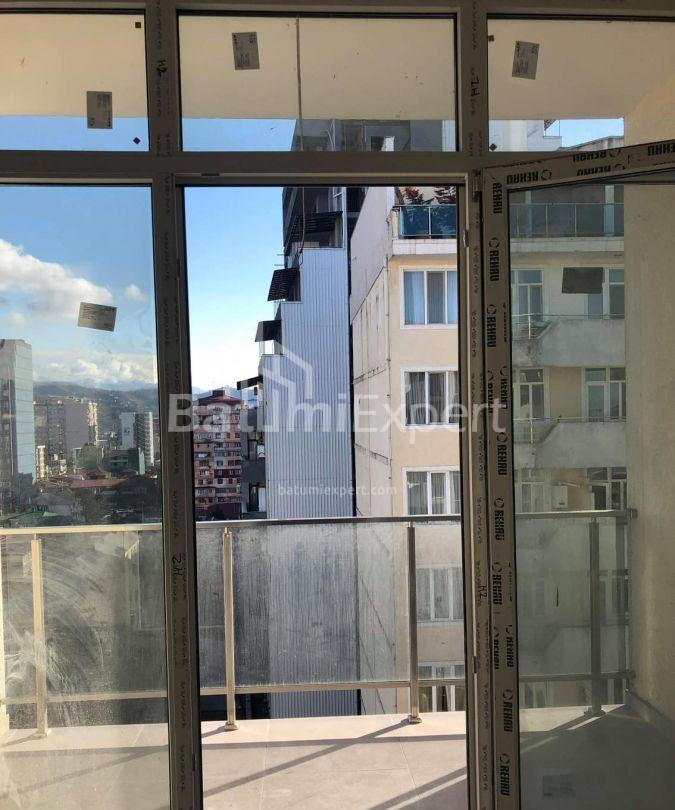 Mieszkanie 108 m² - króla Parnawaza, Batumi, Gruzja