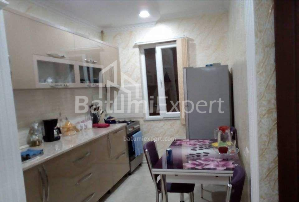 Mieszkanie 76 m² - Jusuf Kobaladze, Batumi, Gruzja