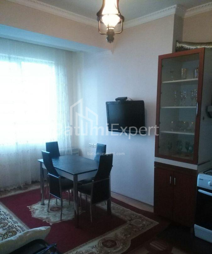 Mieszkanie 64 m² - Michaił Lermontow, Batumi, Gruzja
