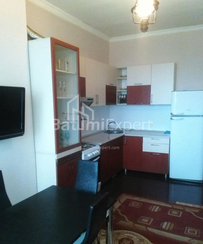 Mieszkanie 64 m² - Michaił Lermontow, Batumi, Gruzja