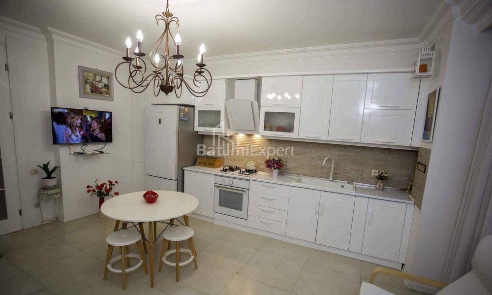 Mieszkanie 120 m² - króla Parnawaza, Batumi, Gruzja