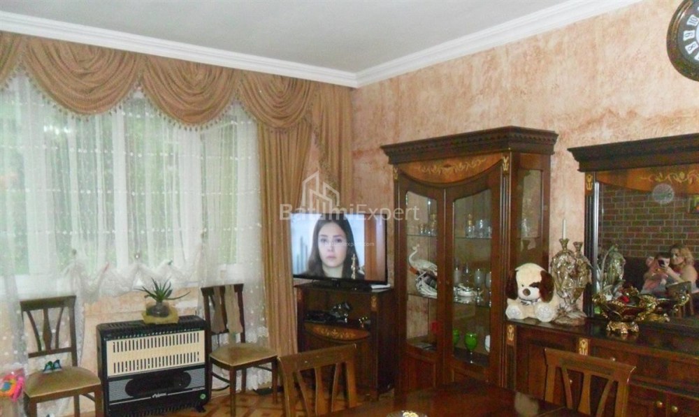 Mieszkanie 80 m² - David Agmashenebli, Batumi, Gruzja