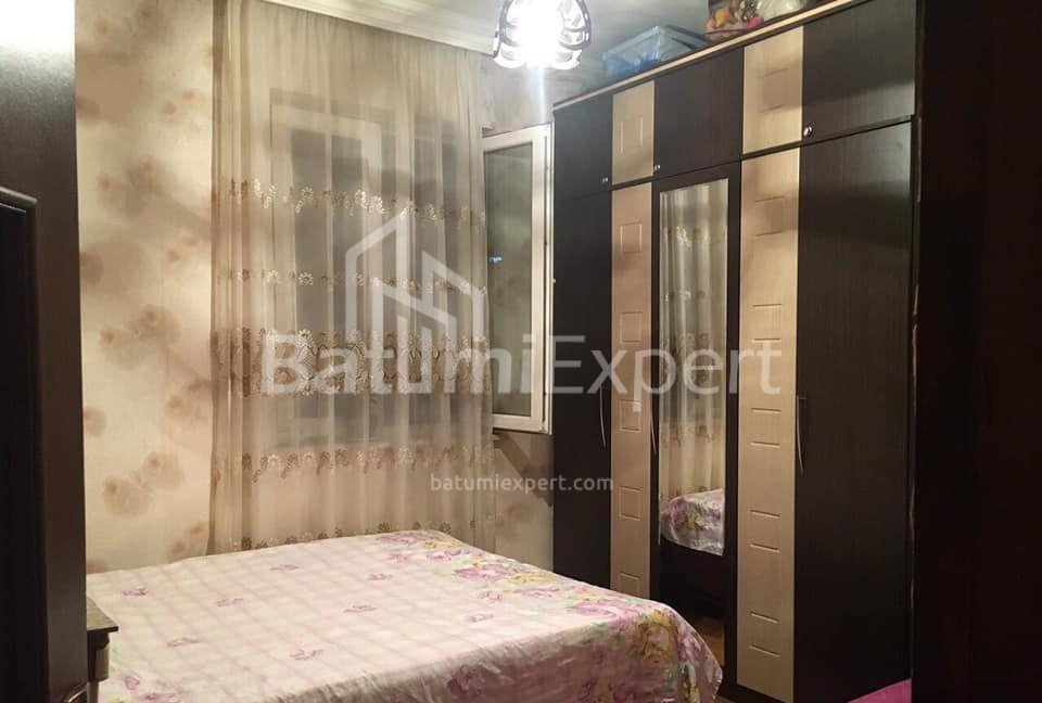 Mieszkanie 74 m² - Aleksandra Gribojedowa, Batumi, Gruzja