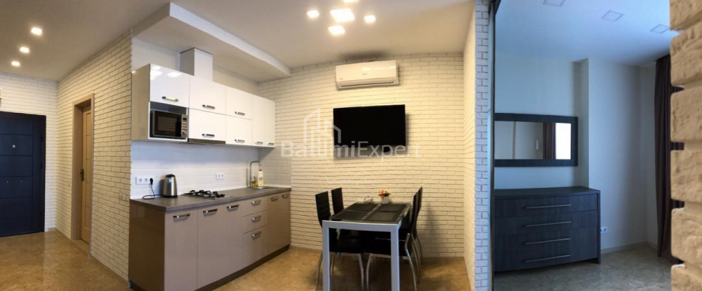 Mieszkanie 42 m² - Niko Pirosmaniego, Batumi, Gruzja