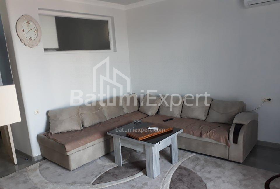 Mieszkanie 65 m² - Michaił Lermontow, Batumi, Gruzja