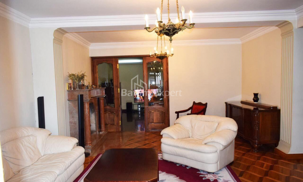 Mieszkanie 120 m² - Zuraba Gorgiladze, Batumi, Gruzja