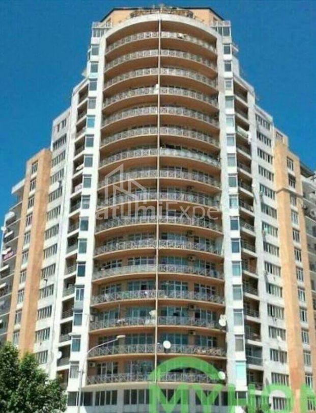 Mieszkanie 73 m² - Michaił Lermontow, Batumi, Gruzja