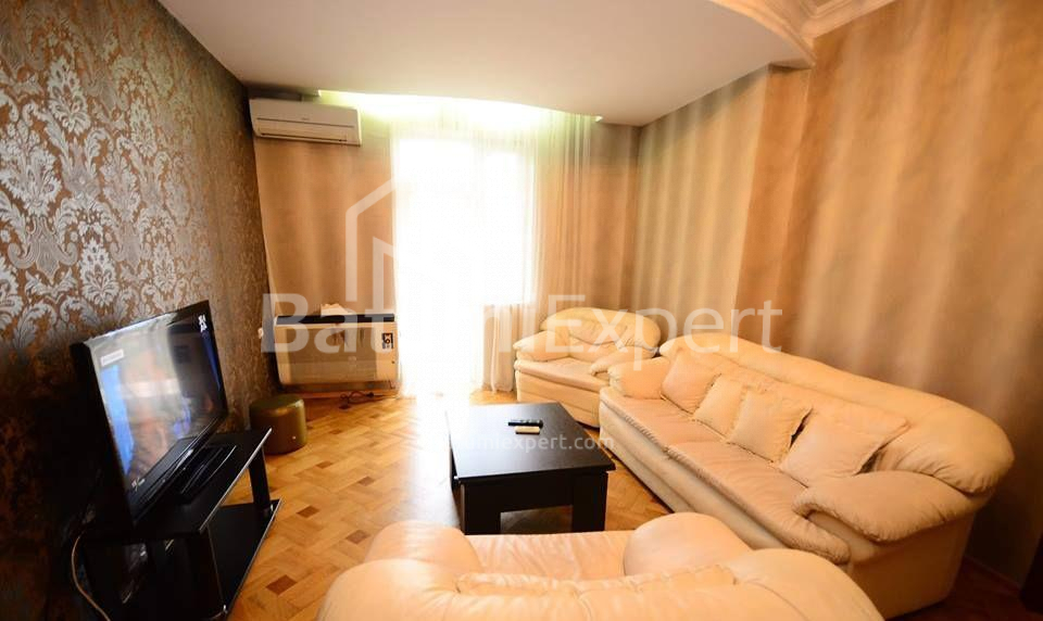 Mieszkanie 95 m² - Niko Pirosmaniego, Batumi, Gruzja