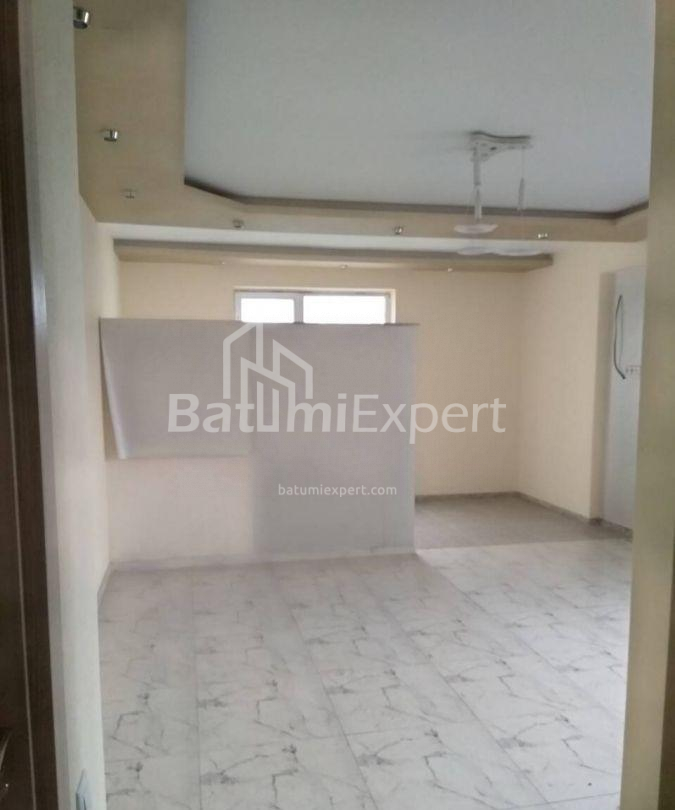 Mieszkanie 40 m² - David Agmashenebli, Batumi, Gruzja