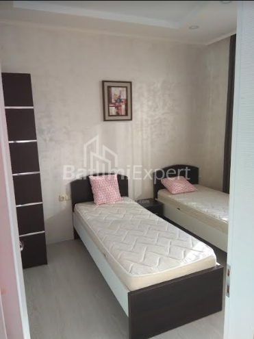 Mieszkanie 38 m² - Niko Pirosmaniego, Batumi, Gruzja