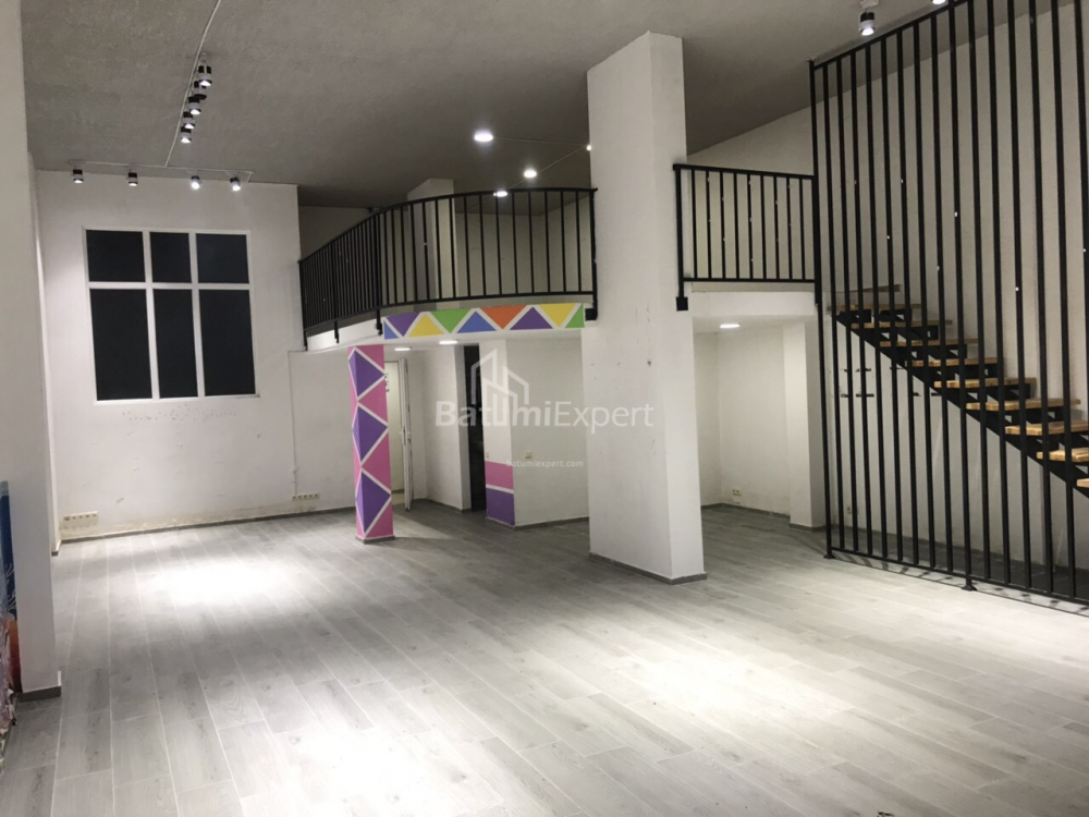 Biuro 130 m² - Ekvtime Takaishvili, Batumi, Gruzja