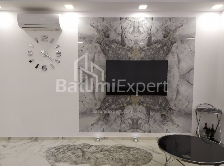 Mieszkanie 75 m² - Niko Pirosmaniego, Batumi, Gruzja