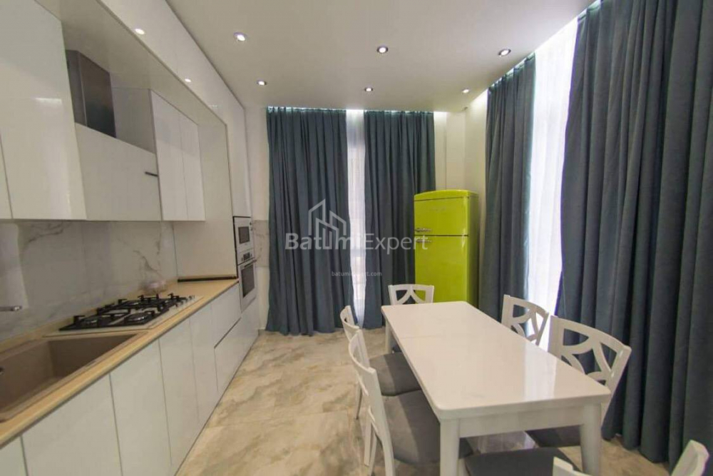 Dom prywatny 170 m² - autostrada lotniska, Batumi, Gruzja