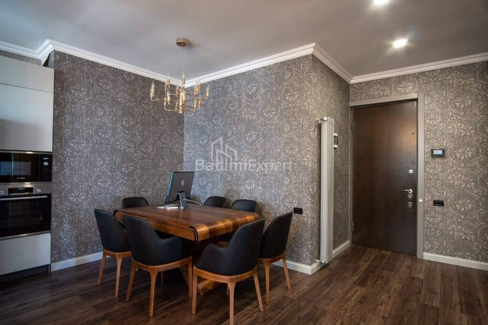 Mieszkanie 90 m² - Niko Pirosmaniego, Batumi, Gruzja