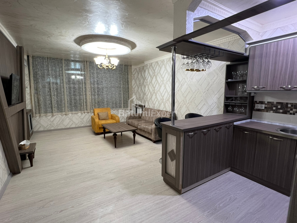 Mieszkanie 72 m² - Niko Pirosmaniego, Batumi, Gruzja