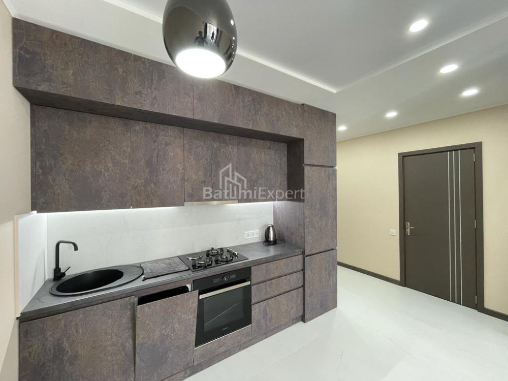 Mieszkanie 53.2 m² - Niko Pirosmaniego, Batumi, Gruzja