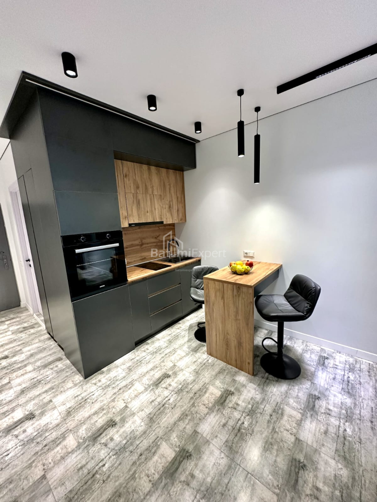 Mieszkanie 34 m² - Królowa Tamary, Batumi, Gruzja