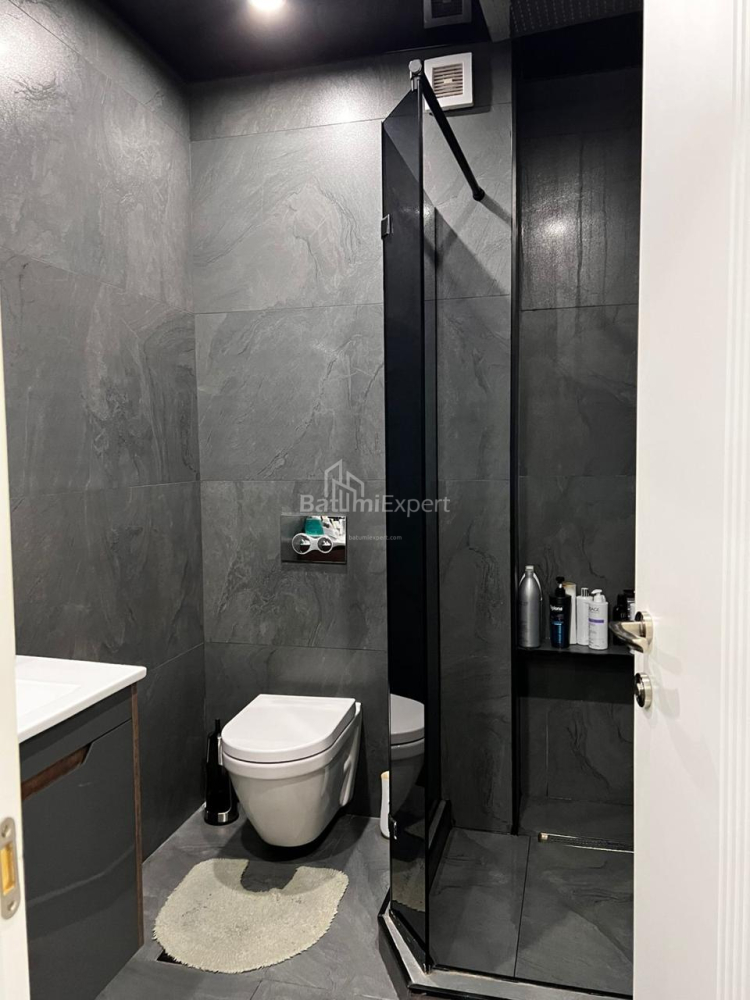 Mieszkanie 82 m² - Tbel-Abuseridze, Batumi, Gruzja