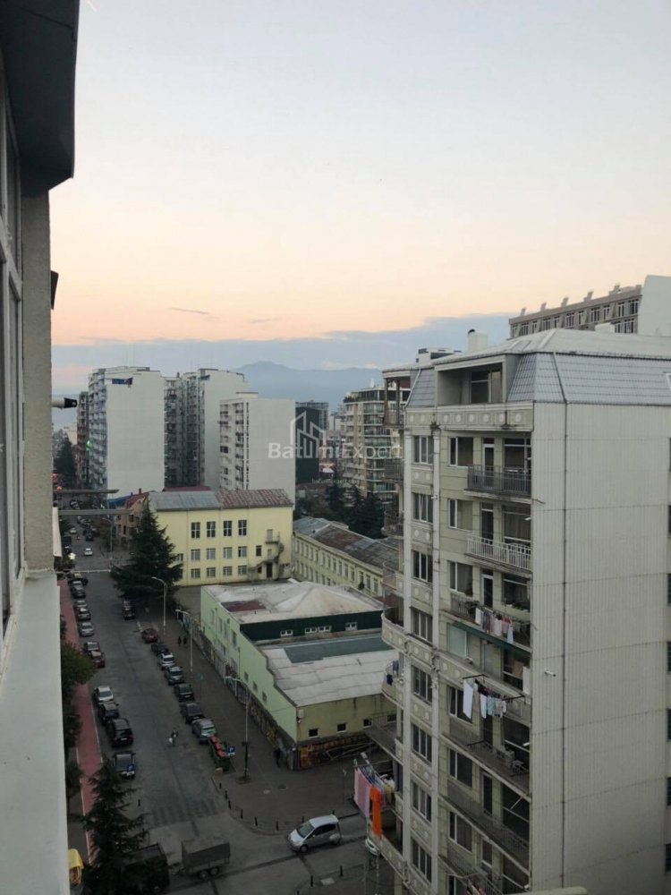 Mieszkanie 38 m² - króla Parnawaza, Batumi, Gruzja