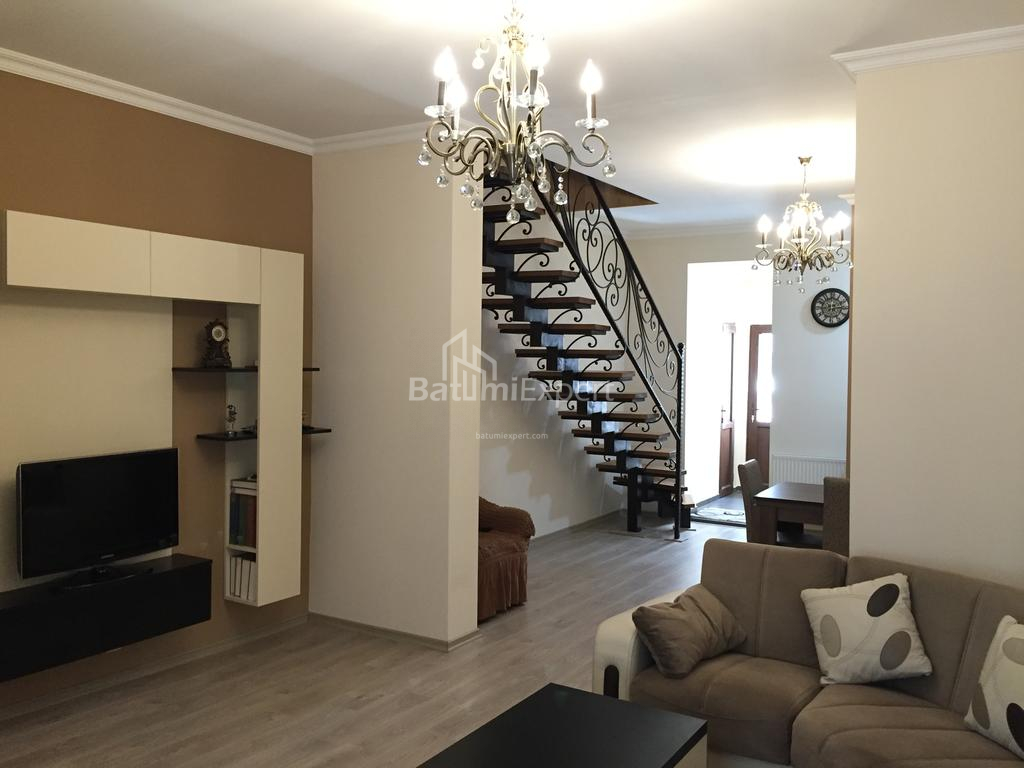 Mieszkanie 88 m² - Ahmed Melashvili, Batumi, Gruzja