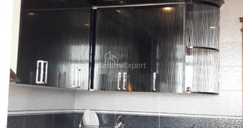 Mieszkanie 87 m² - Ilja Czawczawadze, Batumi, Gruzja