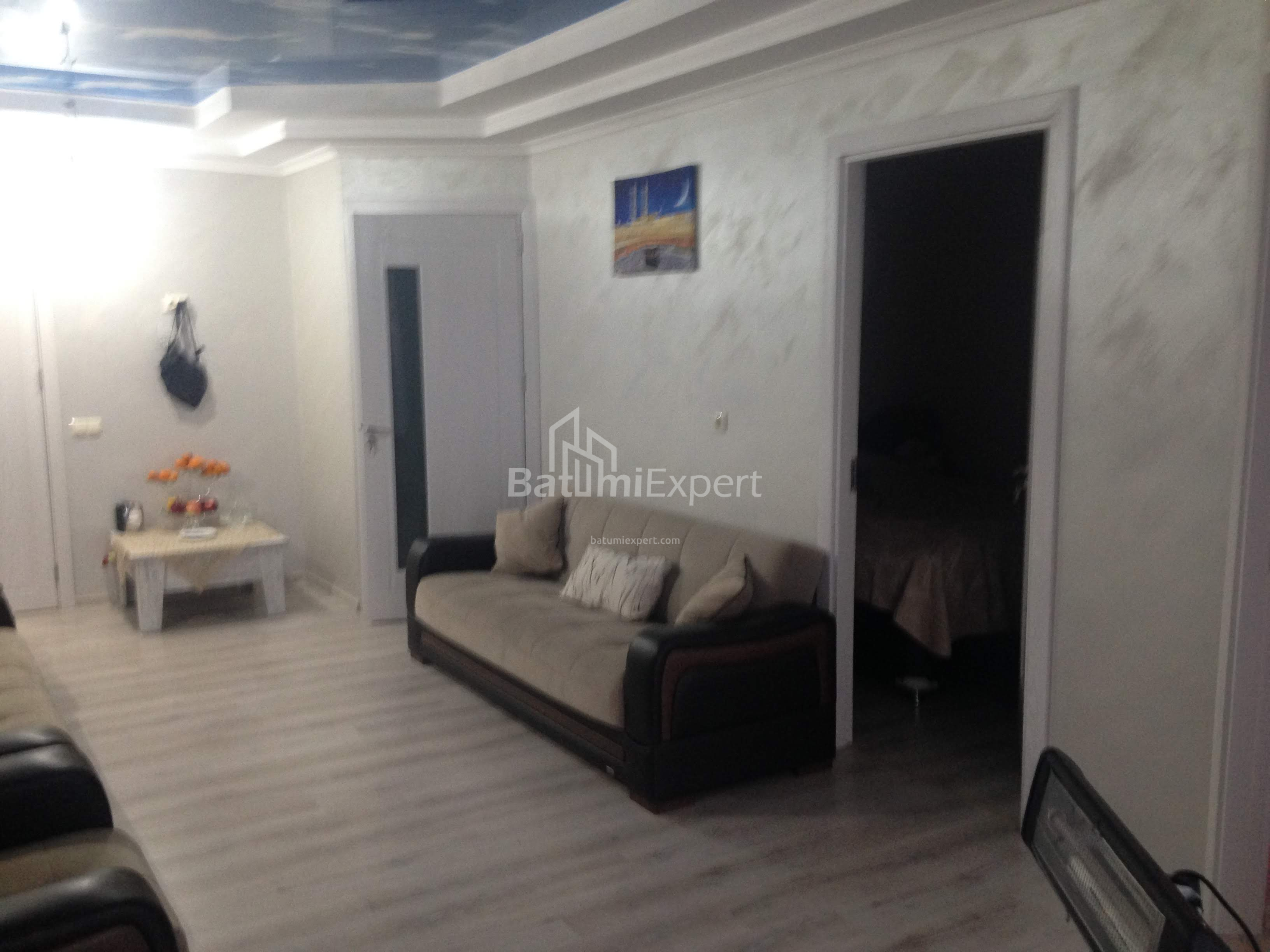Mieszkanie 81 m² - Szałwa Inasaridze, Batumi, Gruzja