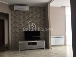Mieszkanie 3-комн 65 m² - Szałwa Inasaridze, Batumi