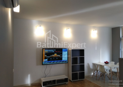 Mieszkanie 80 m² - Aleksandra Puszkin, Batumi, Gruzja