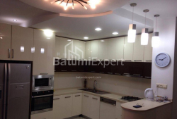 Mieszkanie 152 m² - Wachtang Gorgasali, Batumi, Gruzja