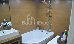 Mieszkanie 3-комн 120 m² - Ilja Czawczawadze, Batumi