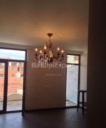Mieszkanie 4-комн 116 m² - Wachtang Gorgasali, Batumi