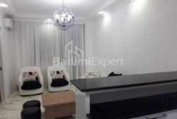 Mieszkanie 3-комн 58 m² - Juriewskaja, Batumi