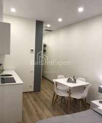 Mieszkanie 1-комн 30 m² - Rustawelego, Batumi