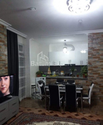 Mieszkanie 3-комн 70 m² - Galaktion Tabidze, Batumi