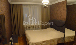 Mieszkanie 4-комн 234 m² - Ilja Czawczawadze, Batumi