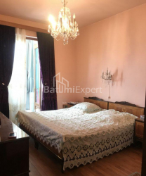 Mieszkanie 3-комн 150 m² - generała Asłana Abaszydze, Batumi
