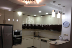 Mieszkanie 150 m² - Wachtang Gorgasali, Batumi, Gruzja