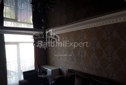Mieszkanie 76 m² - Szałwa Inasaridze, Batumi, Gruzja