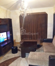 Mieszkanie 3-комн 48 m² - Wachtang Gorgasali, Batumi