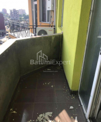 Mieszkanie 3-комн 88 m² - Galaktion Tabidze, Batumi
