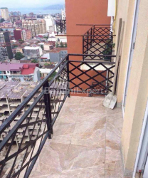 Mieszkanie 2-комн 42 m² - Ilja Czawczawadze, Batumi