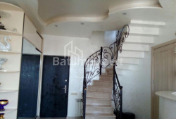 Mieszkanie 4-комн 75 m² - Ilja Czawczawadze, Batumi